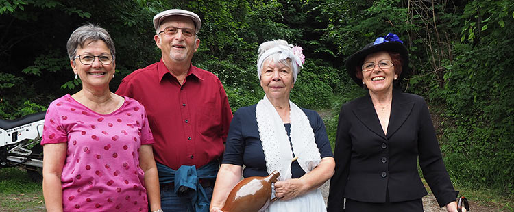 Beim Umzug zum Jubiläum 700 Jahre Suhl-Neundorf (Foto: Manuela Hahnebach)