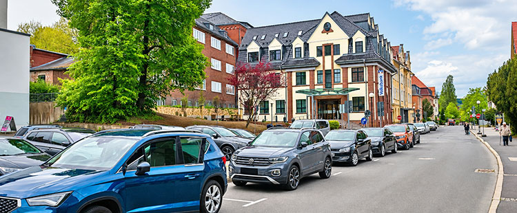 Parkplatz Bahnofstraße Suhl gegenüber der IHK (Foto: Hermann Klett)